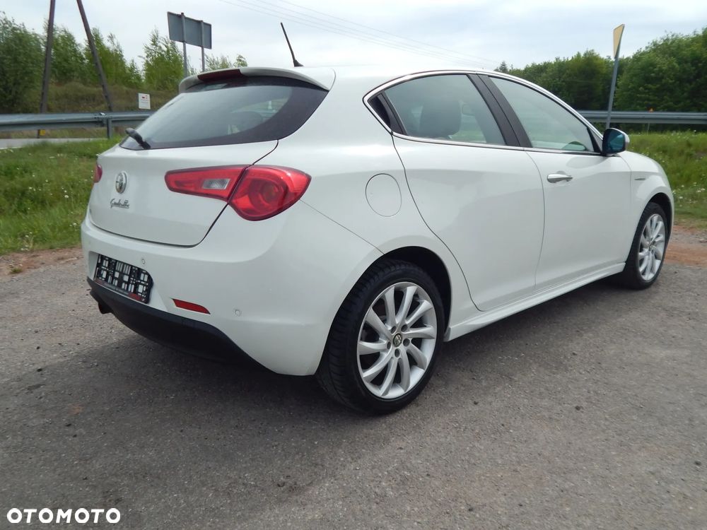 Alfa Romeo Giulietta 1.4 TB Distinctive - 8