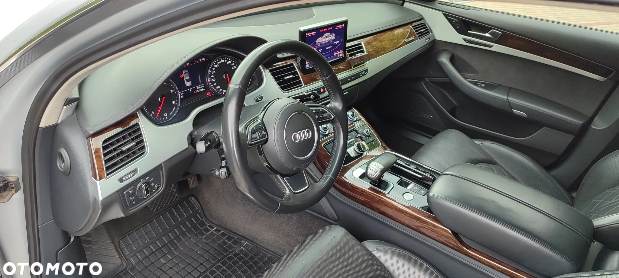 Audi A8 4.2 TDI Quattro - 15