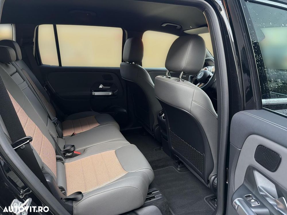 Mercedes-Benz EQB - 15