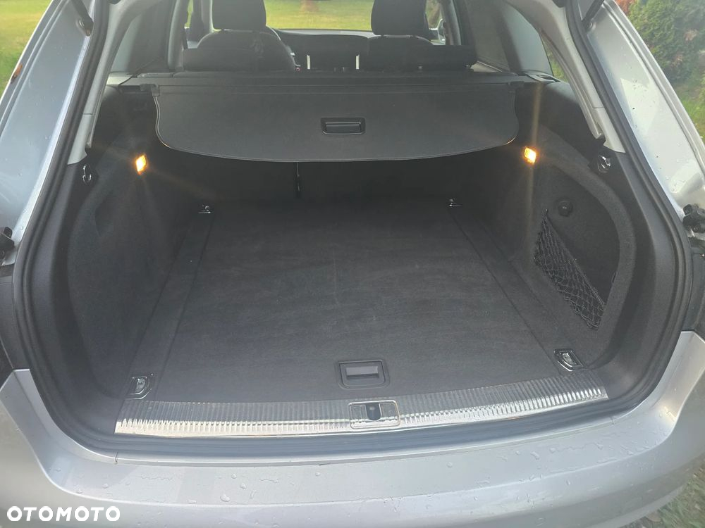 Audi A4 Avant - 14