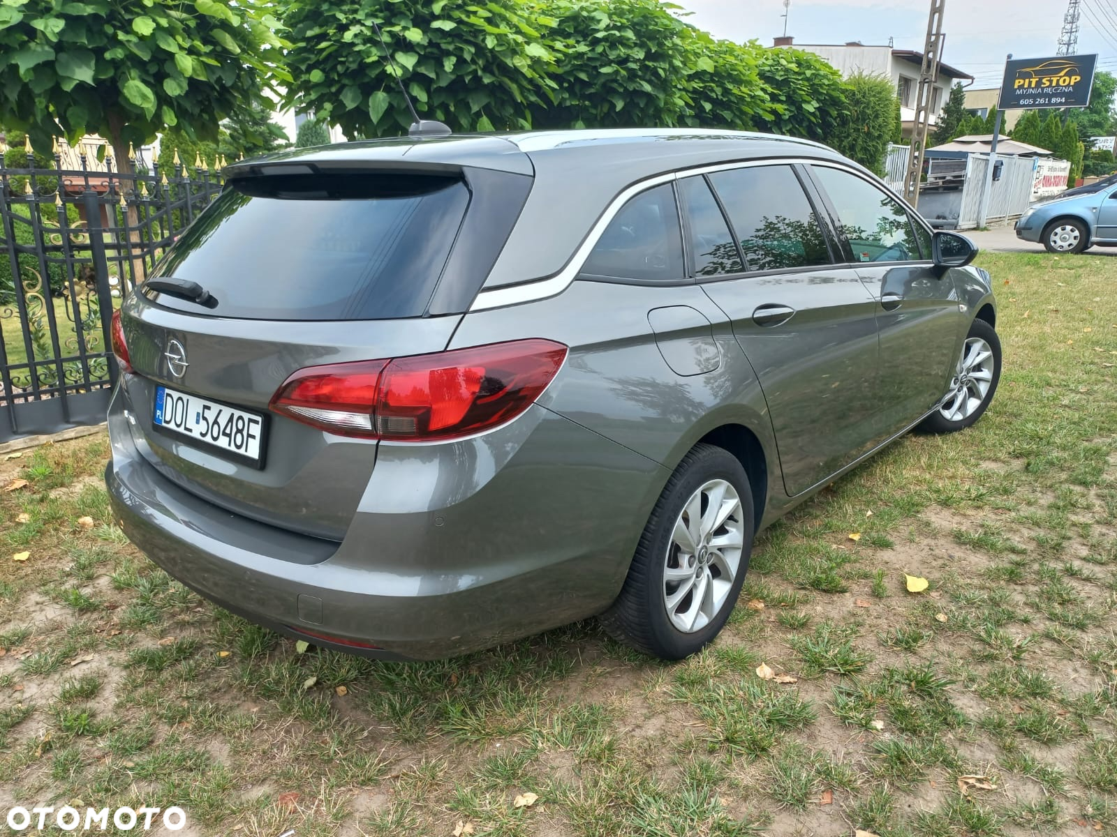 Opel Astra 1.4 Turbo Start/Stop Sports Tourer St Business Elegance - 3