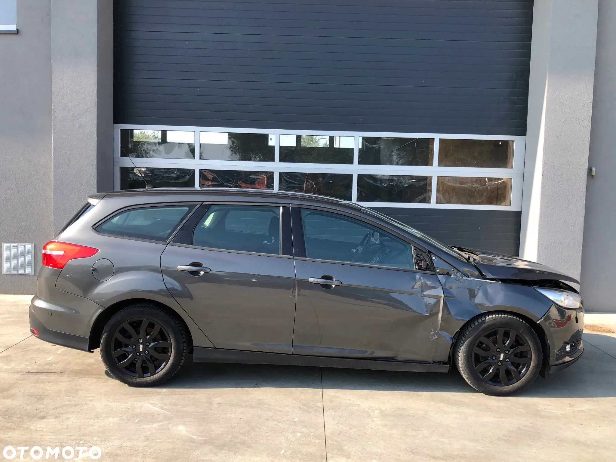 Ford Focus 1.0 EcoBoost Trend ASS - 6