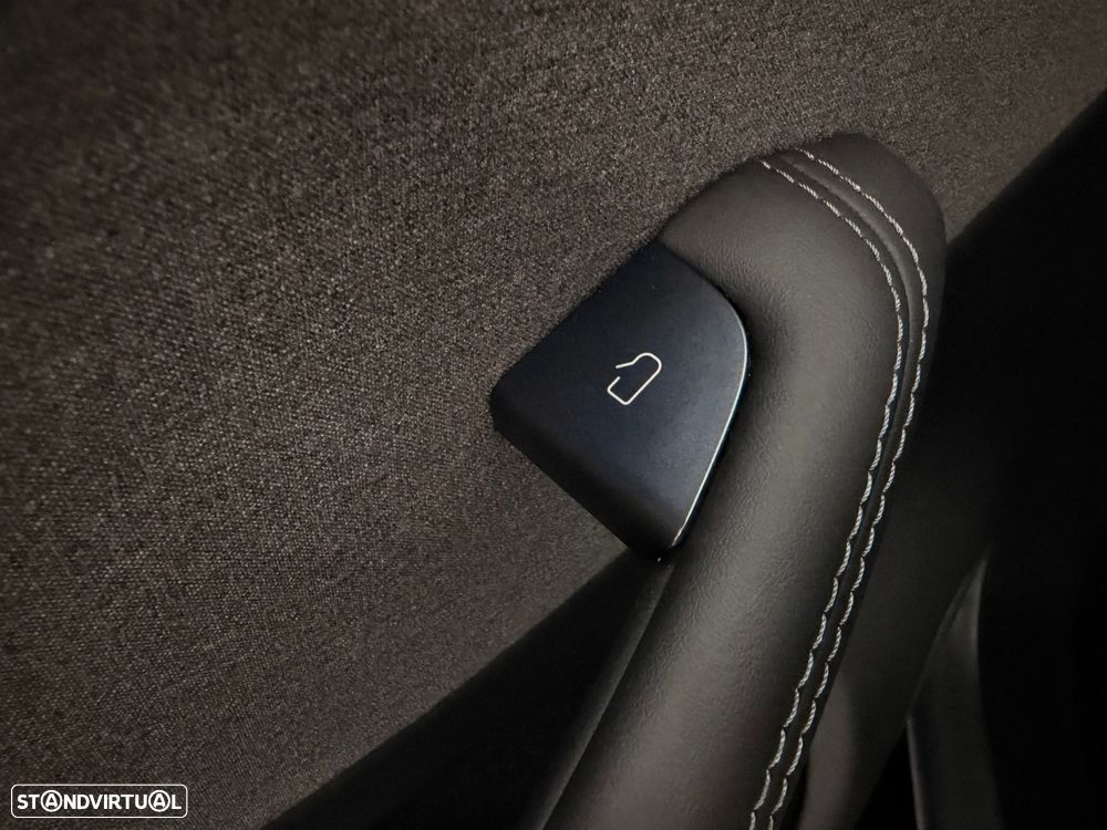 Tesla Model 3 Tração Traseira Standard - 19