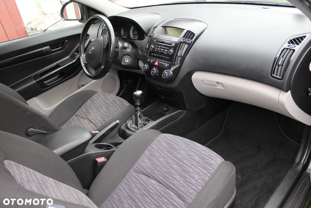 Kia ProCeed 1.6 CVVT EX - 14