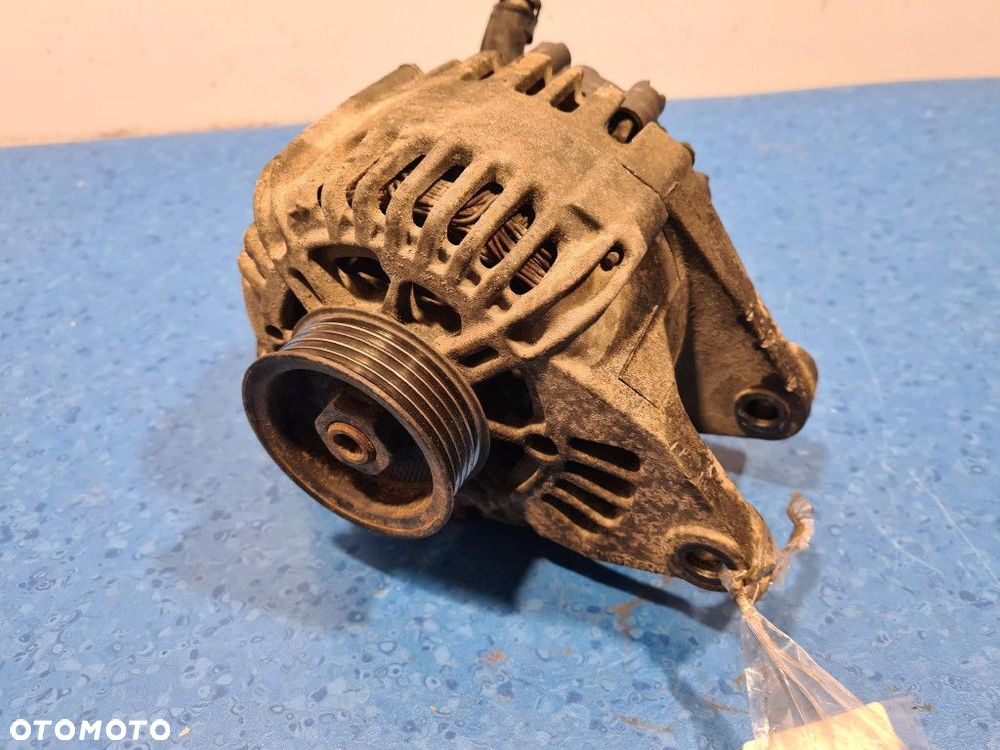 KIA SORENTO I 3.5 V6 ALTERNATOR 37300-39450 - 6