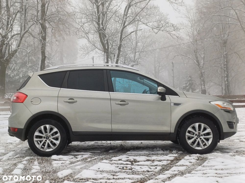 Ford Kuga 2.0 TDCi 4x4 Titanium - 9