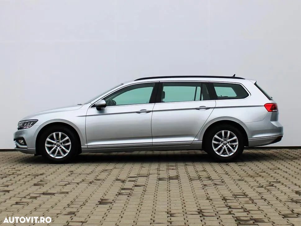 Volkswagen Passat Variant 2.0 TDI DSG Business - 2