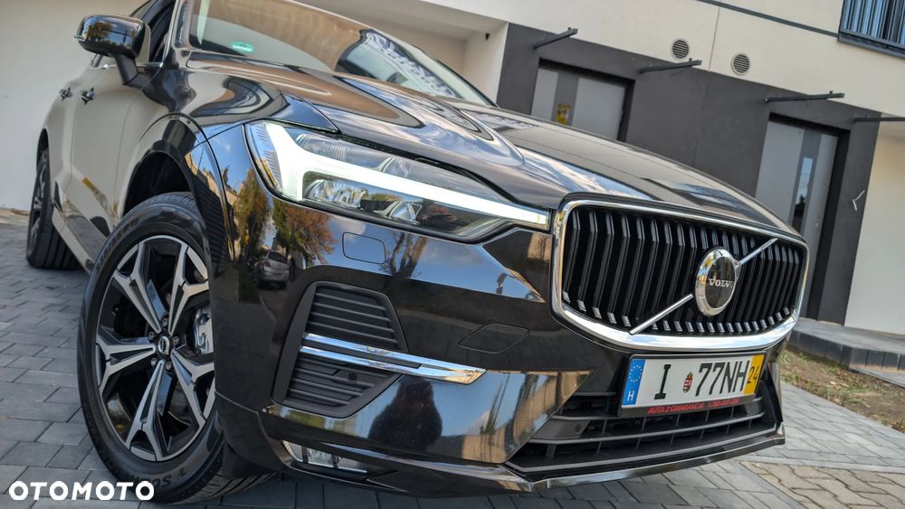 Volvo XC 60 B4 D Geartronic Momentum Pro - 1