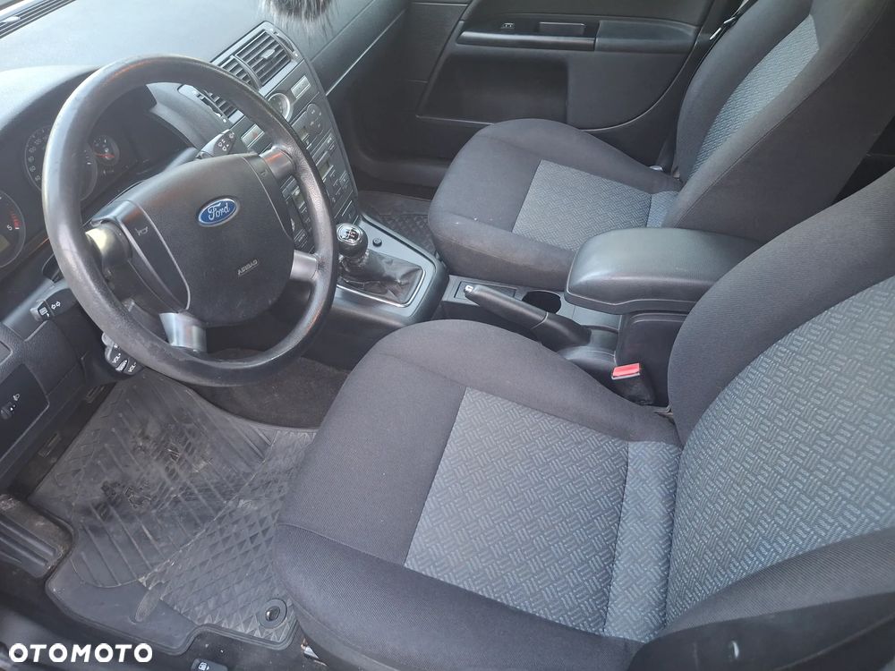 Ford Mondeo 2.0 TDCI X - 5