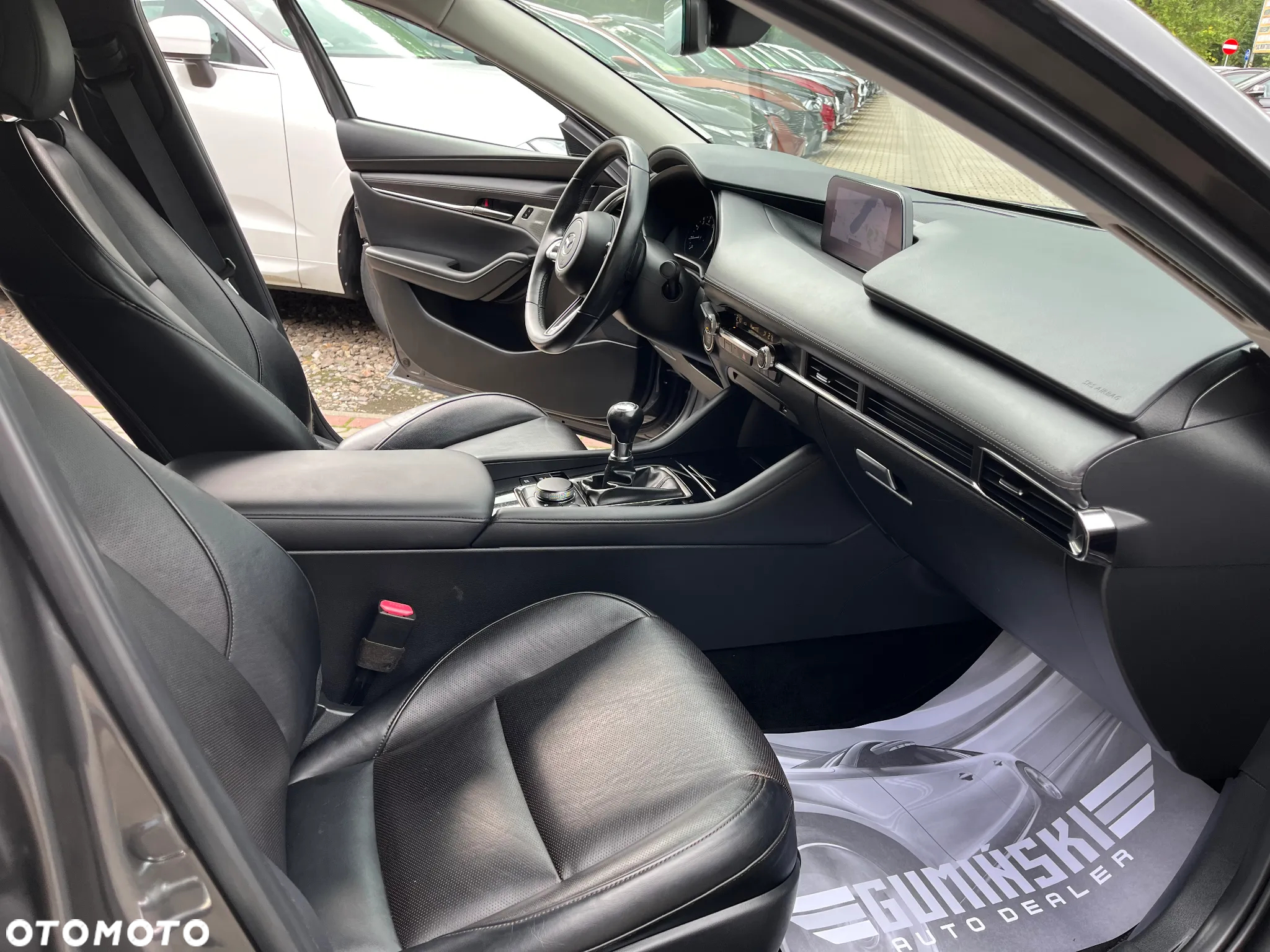 Mazda 3 SKYACTIV-X 2.0 M-Hybrid SELECTION - 23