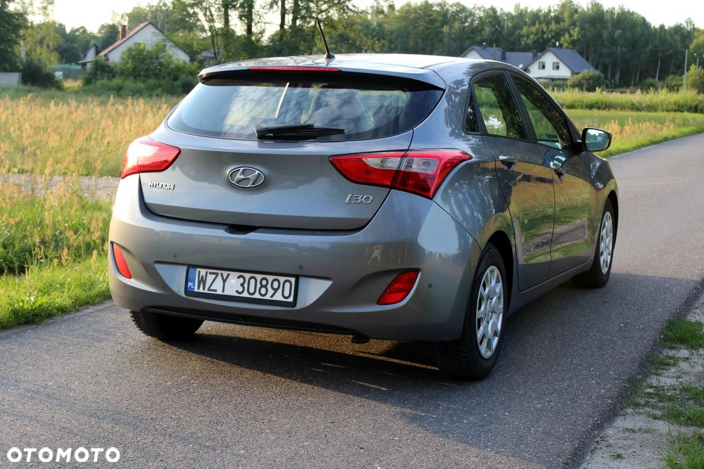 Hyundai i30 1.6 Trend - 6