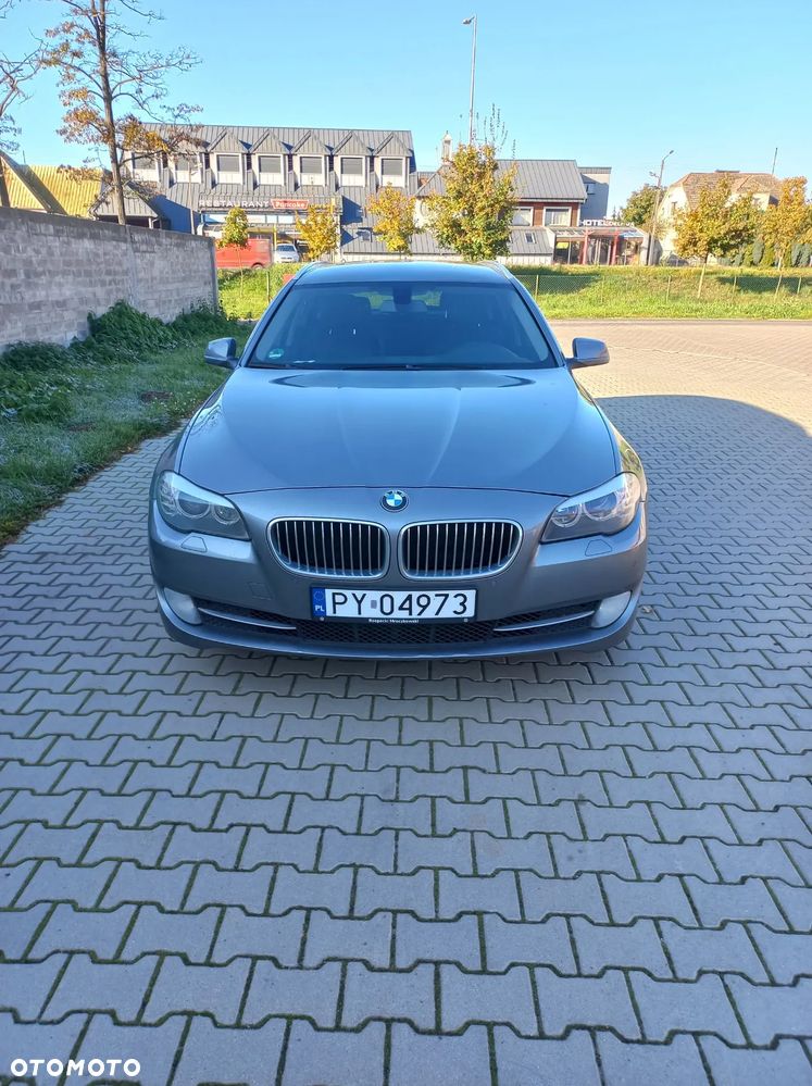 BMW Seria 5 520d Touring - 3