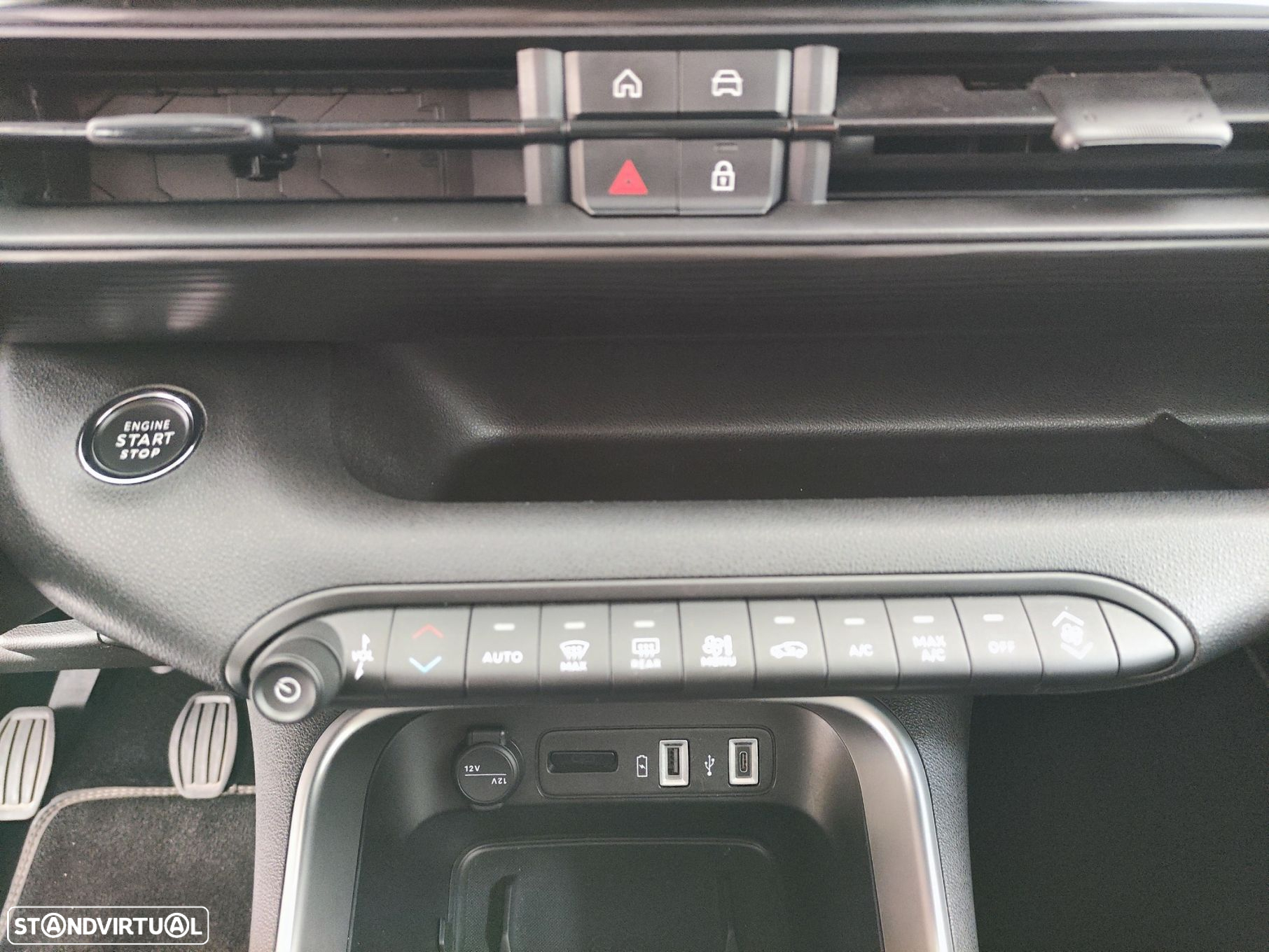 Jeep Avenger 1.2 GSE T3 Altitude - 16