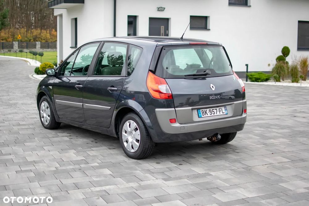Renault Scenic - 4