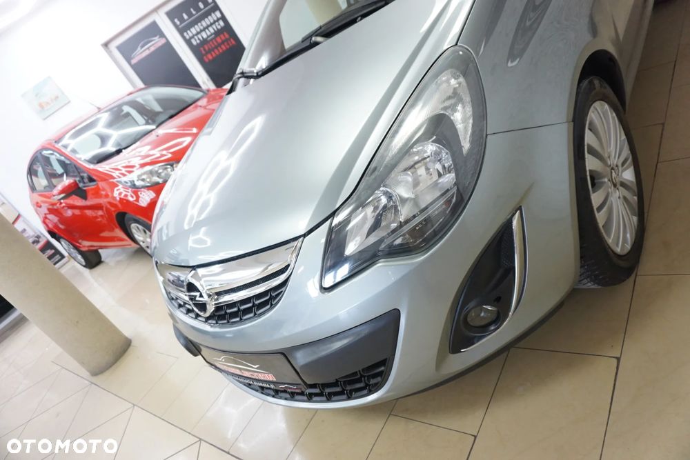 Opel Corsa 1.2 16V Enjoy - 11