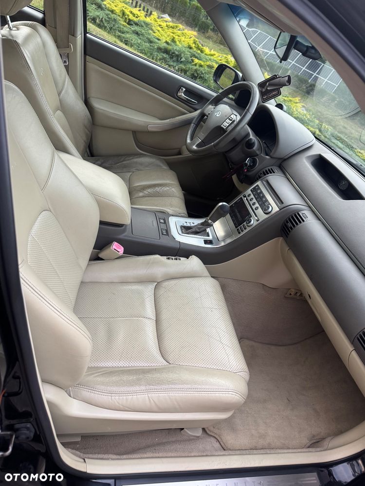 Infiniti G 3.5 AWD - 10