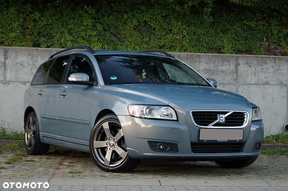 Volvo V50 D5 Momentum - 3