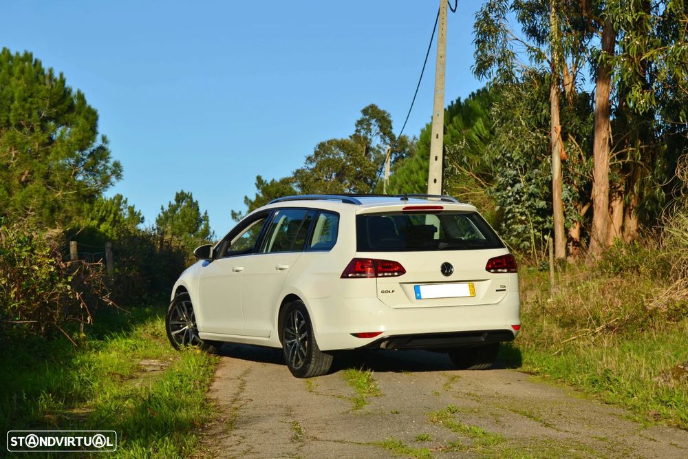 VW Golf Variant 1.6 TDi Highline DSG - 9