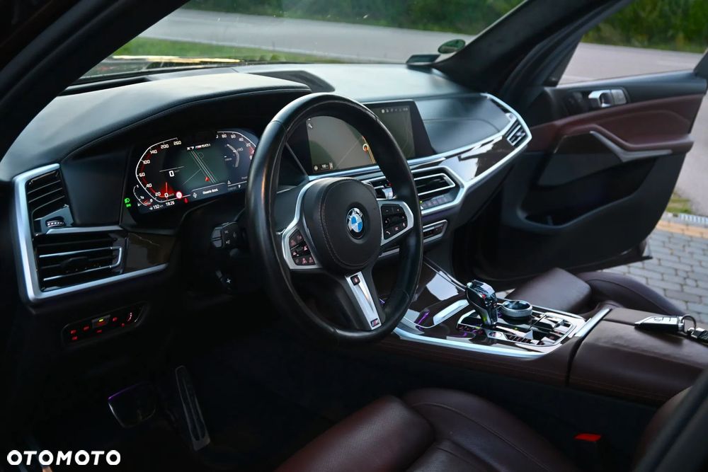 BMW X7 M50i sport - 19