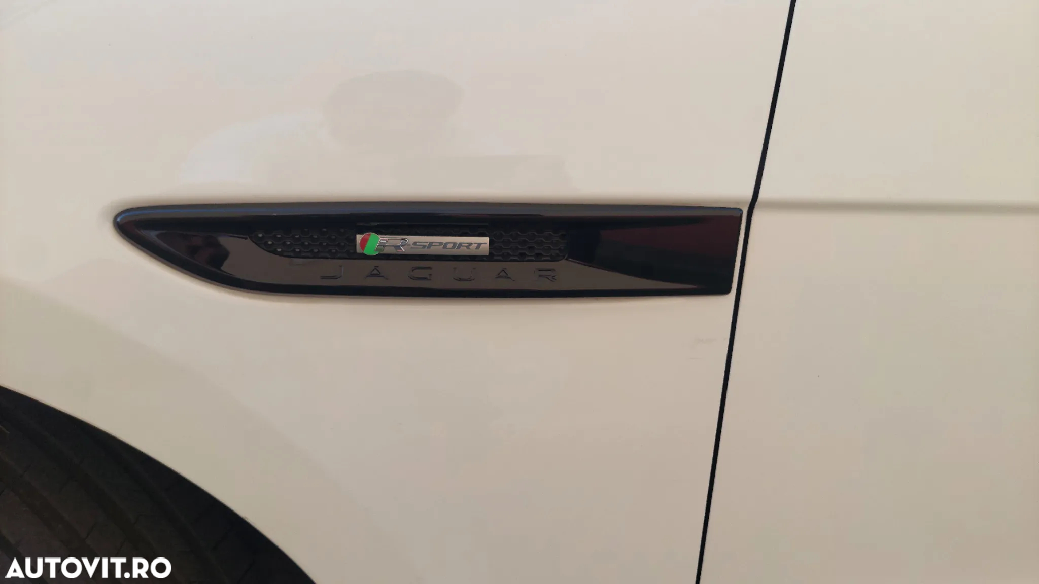 Jaguar F-Pace 20d Aut. R-Sport - 36