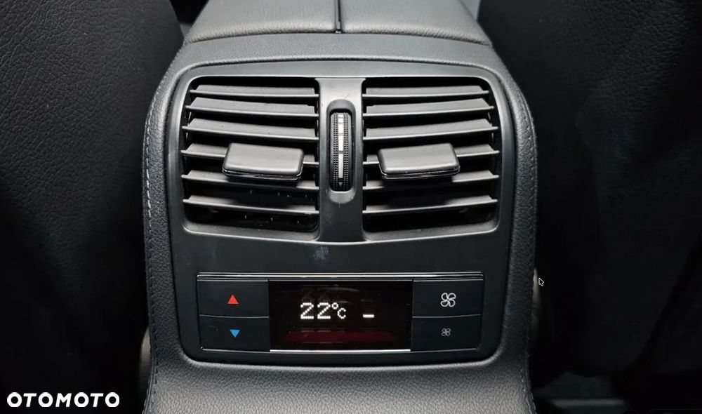 Mercedes-Benz CLS 350 BlueEFFICIENCY - 27