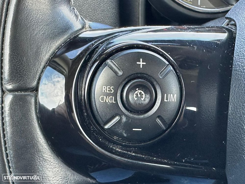 MINI Countryman Cooper SE ALL4 Auto - 22