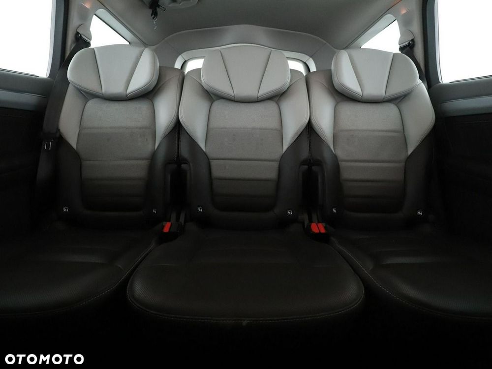 Renault Espace 1.6 dCi Energy Initiale Paris EDC - 19