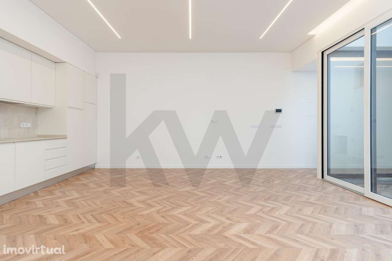 Este T3 Duplex na zona da Palhavã parece ser uma excelente oportunidad - Grande imagem: 4/26