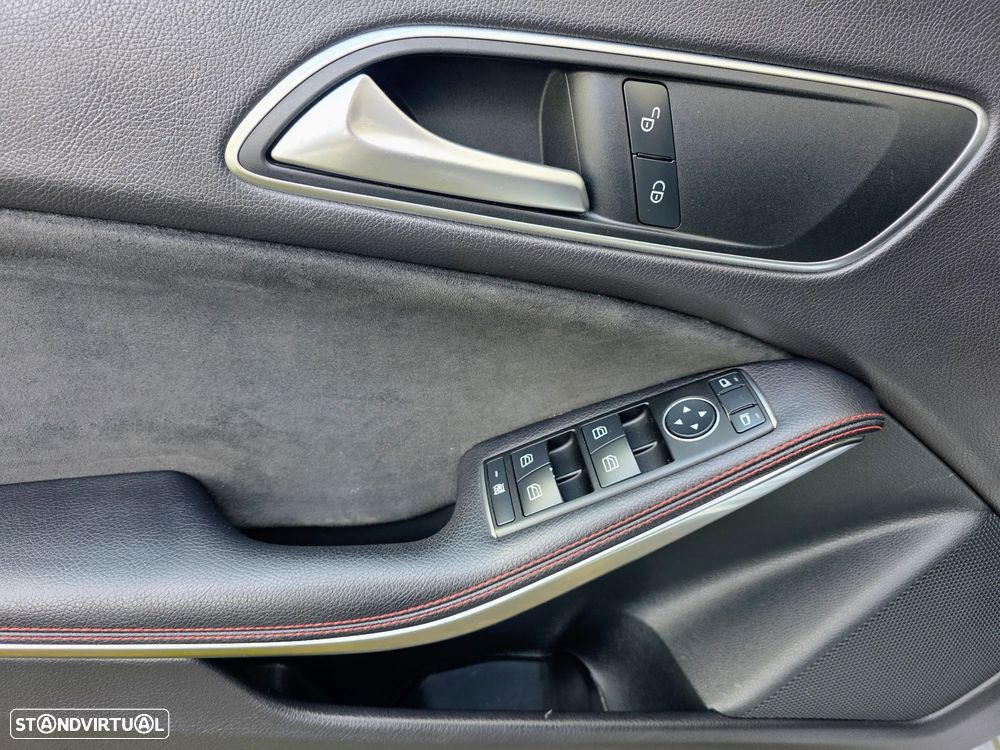 Mercedes-Benz CLA 180 d Shooting Brake AMG Line Aut. - 34