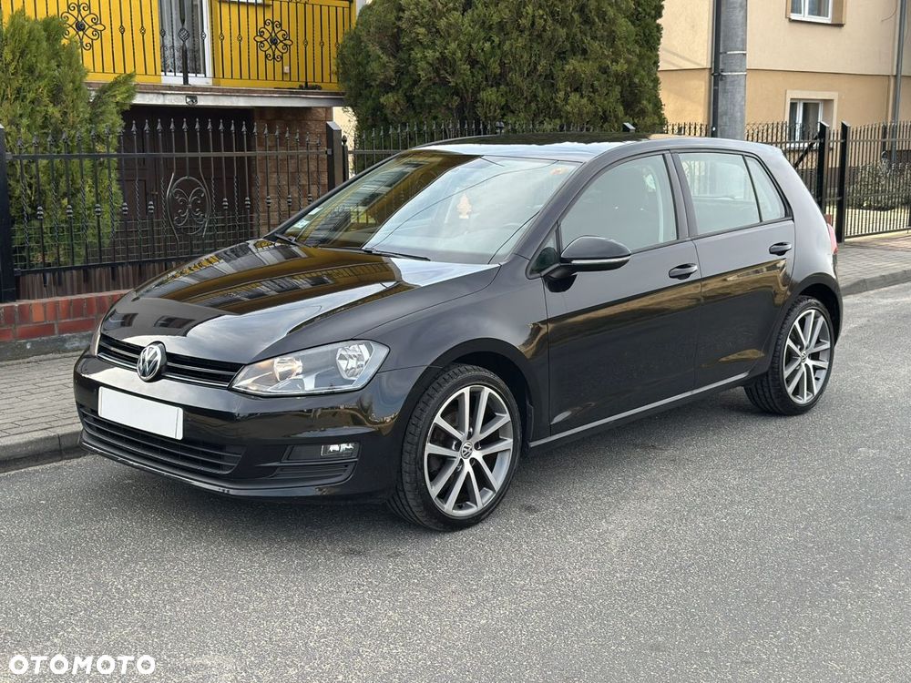 Volkswagen Golf 1.6 TDI DPF DSG Style - 1