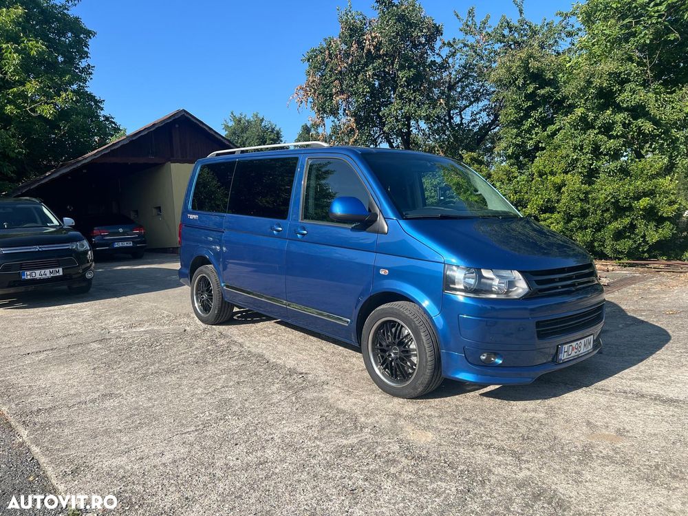Volkswagen Multivan - 8