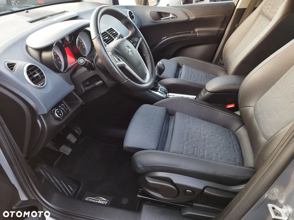 Opel Meriva 1.4 T Cosmo - 13