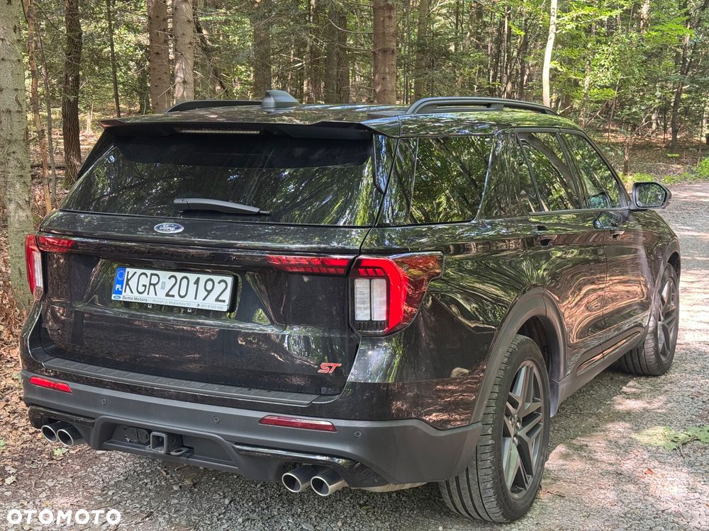 Ford Explorer - 5