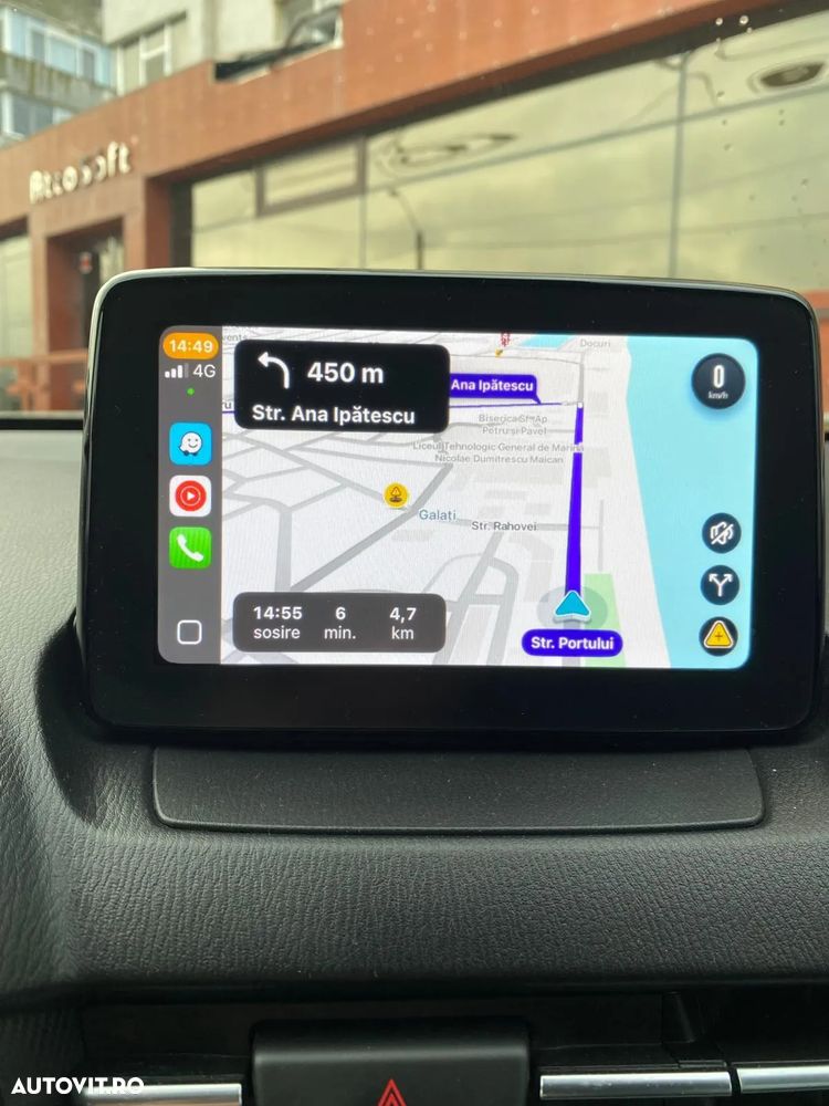 Mazda 2 G90 Takumi Plus - 10