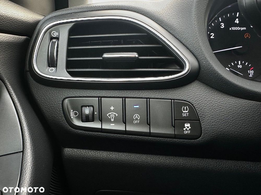 Hyundai i30 - 22