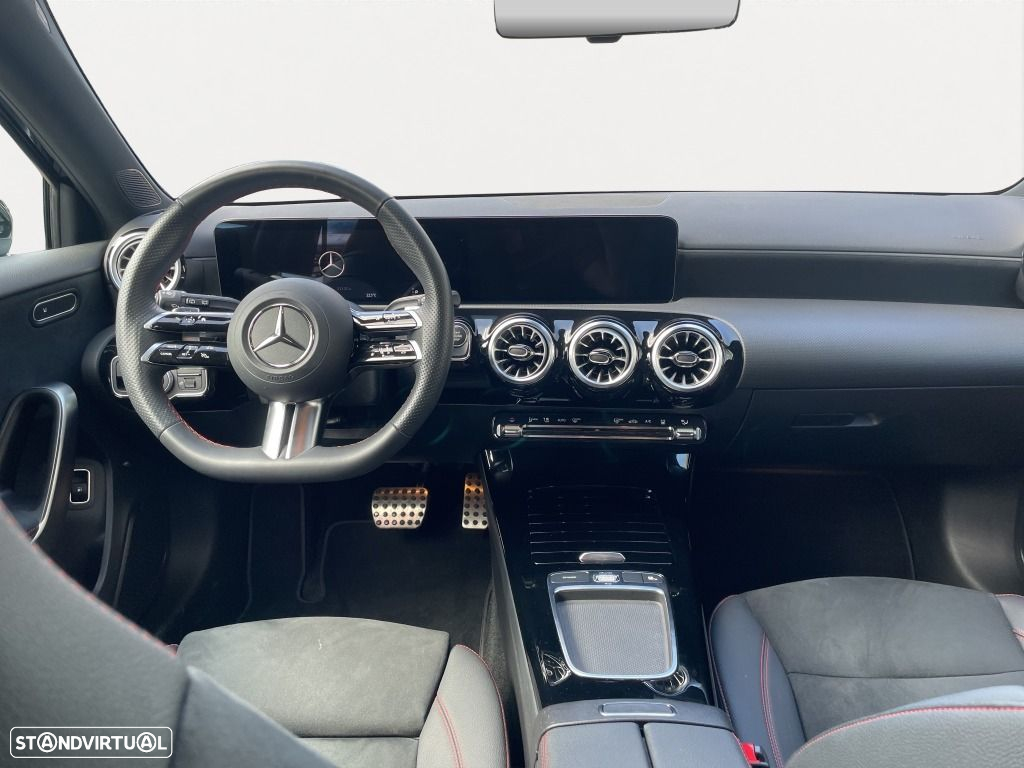 Mercedes-Benz A 250 e - 13