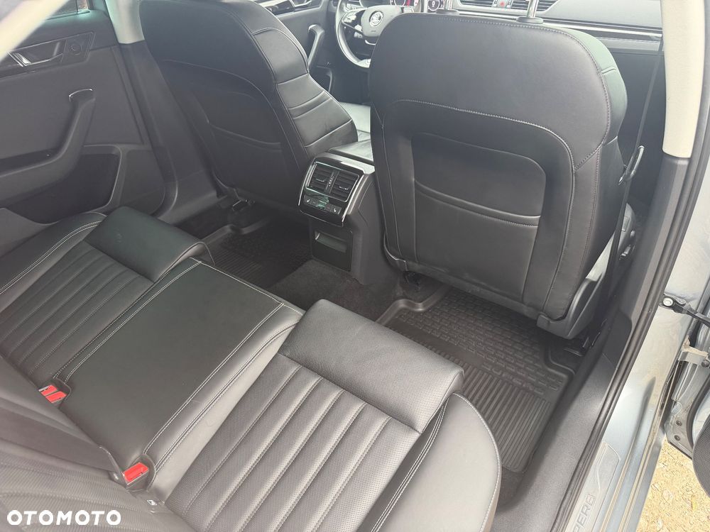Skoda Superb 2.0 TSI 4x4 L&K DSG - 17