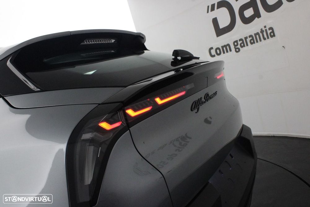 Alfa Romeo Junior Elletrica 50 kWh - 40