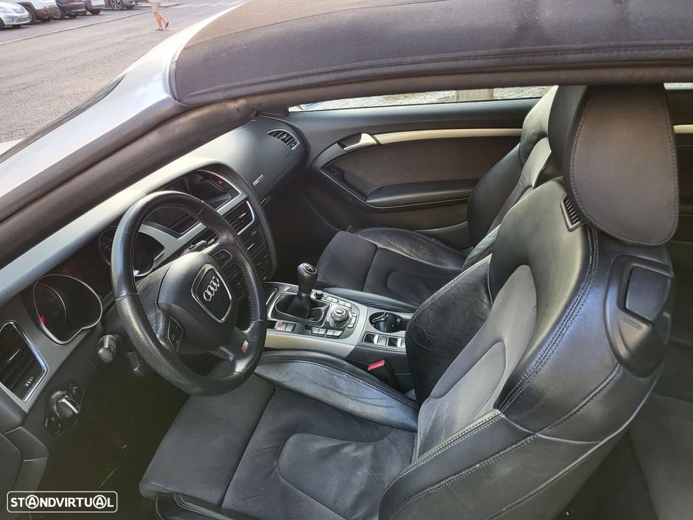 Audi A5 Cabrio 2.7 TDi S-line - 12