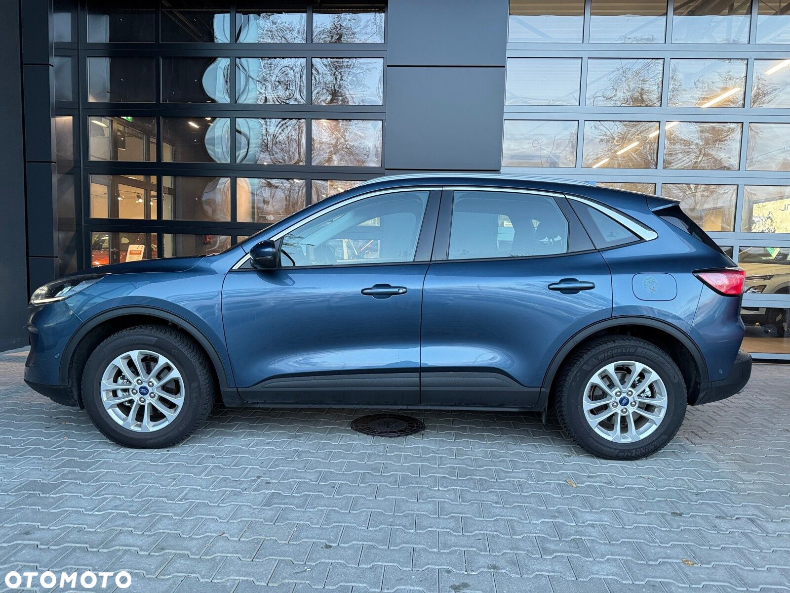 Ford Kuga 1.5 EcoBoost FWD Titanium - 5