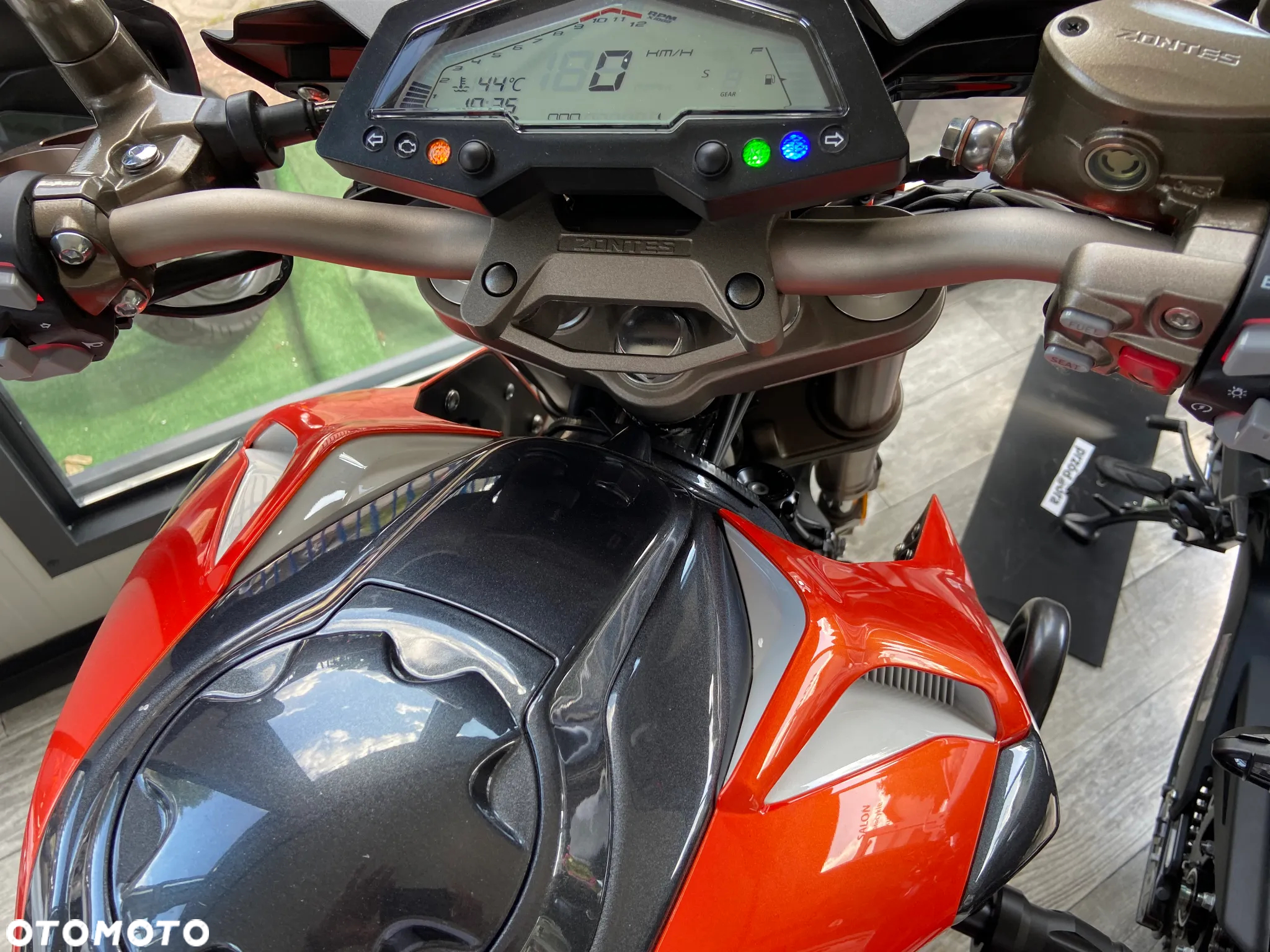 Zontes 125U1