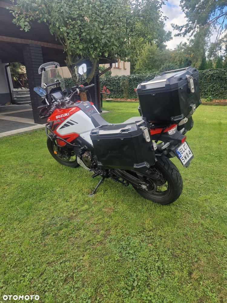 Suzuki V-STROM - 4