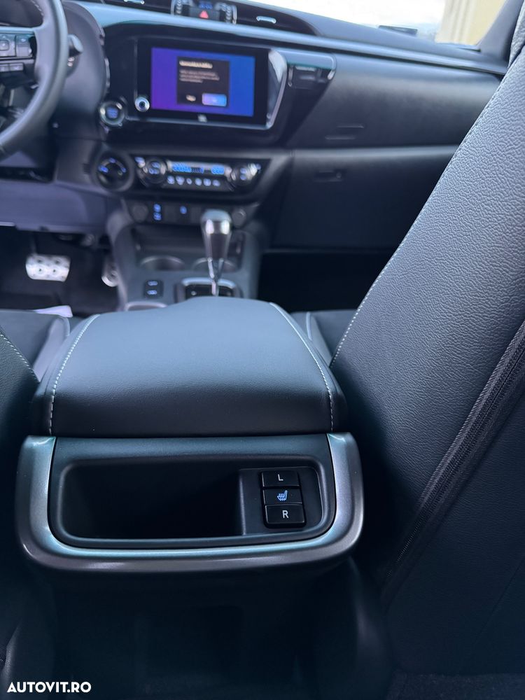 Toyota Hilux 4x4 Double Cab Autm. GR Sport - 11