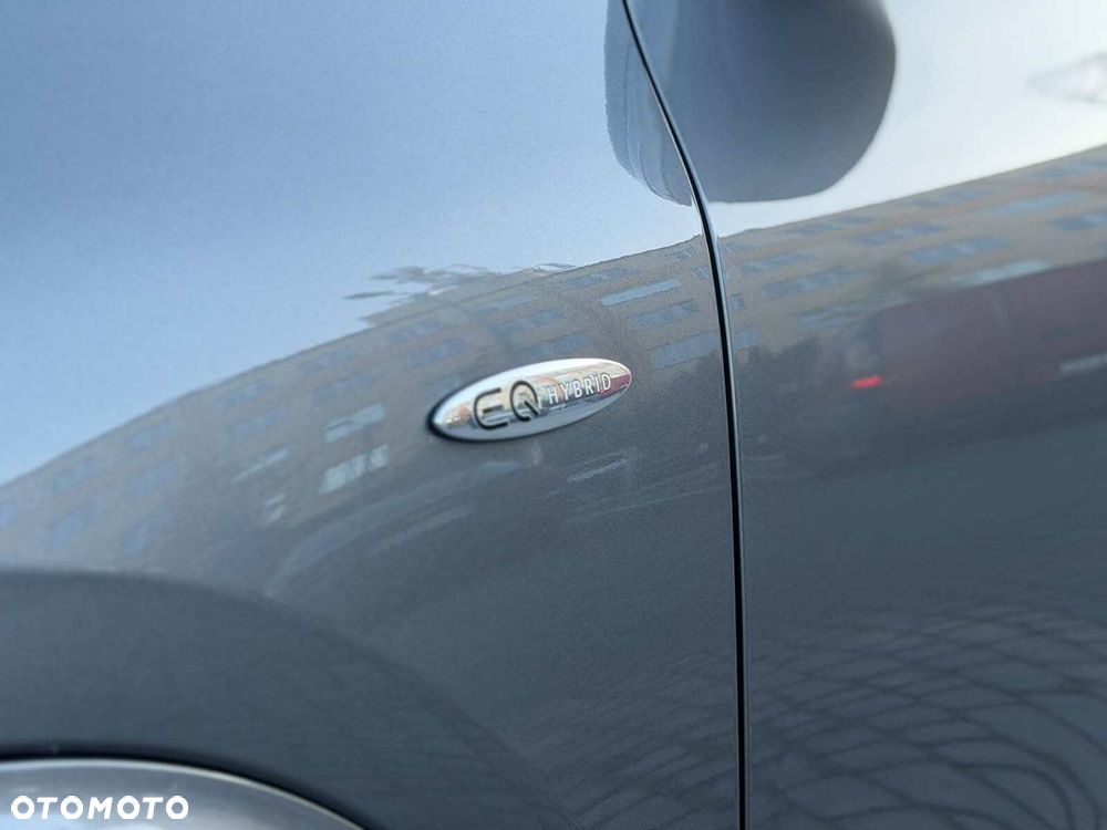 Mercedes-Benz GLA 250 e PHEV AMG Line 8G-DCT - 12