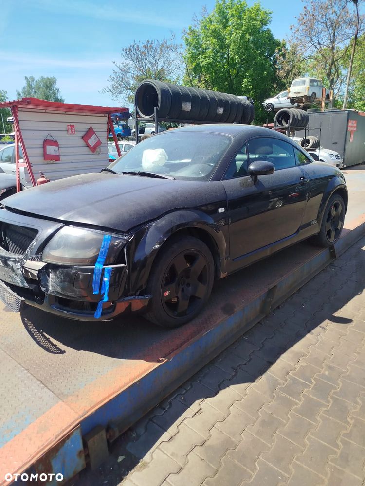 Audi TT na części. - 2