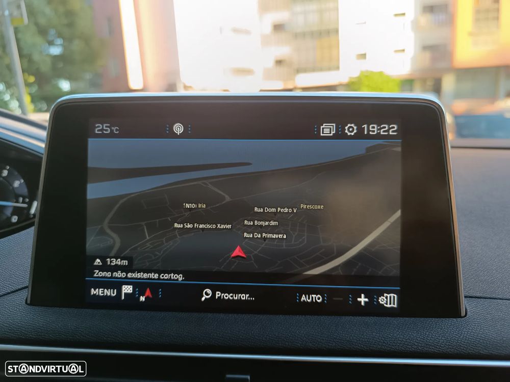 Peugeot 3008 PureTech 130 Stop & Start GPF EAT8 Active Business-Pack - 42