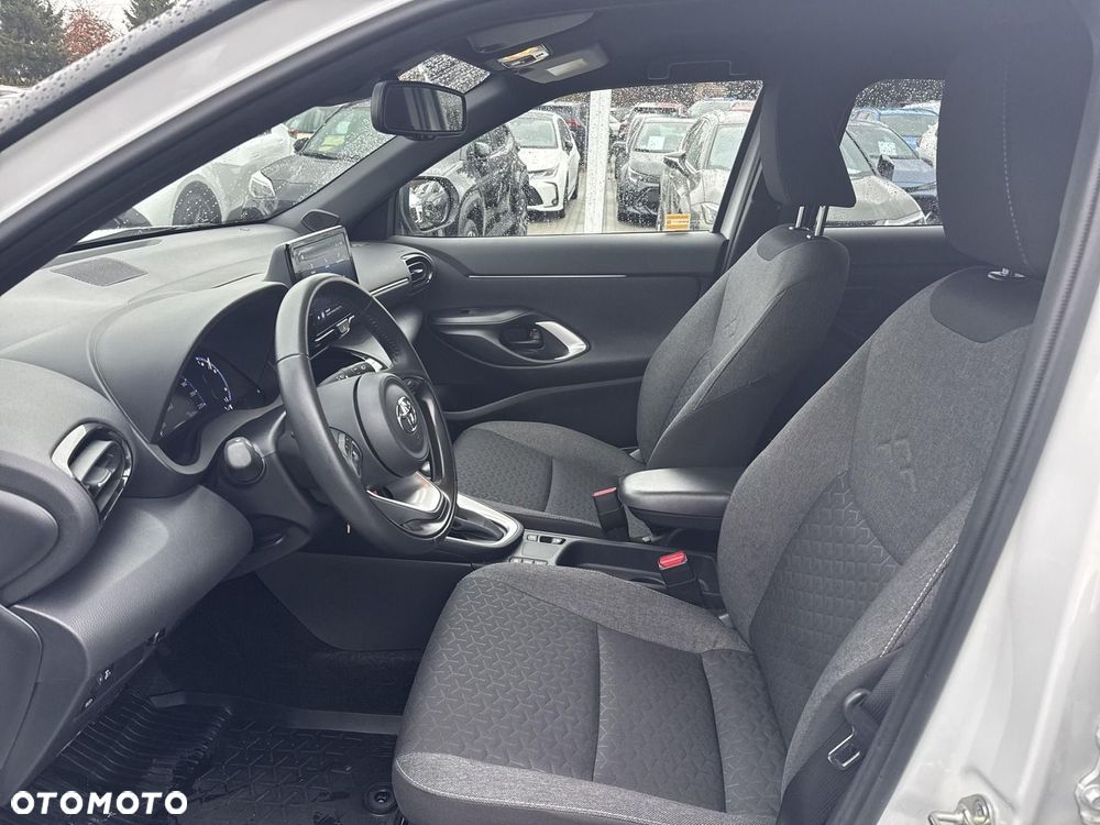 Toyota Yaris Cross Hybrid 1.5 Style - 14