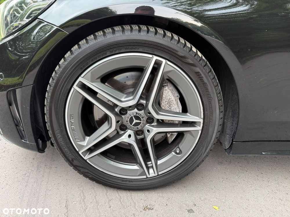 Mercedes-Benz Klasa C 300 9G-TRONIC - 14