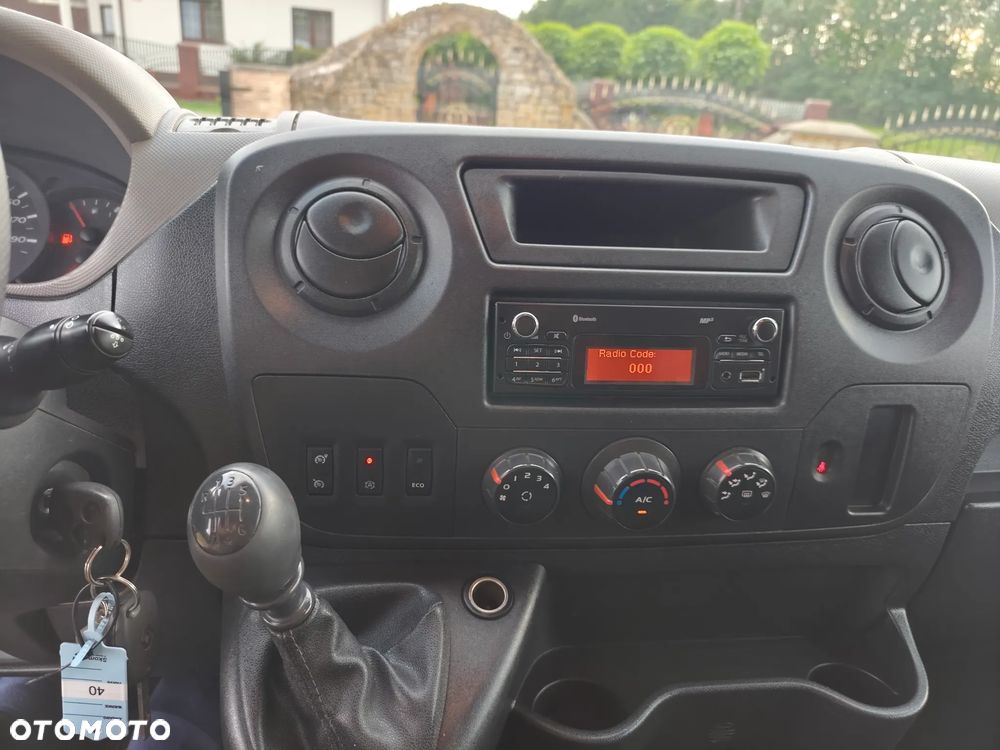 Renault Master - 11