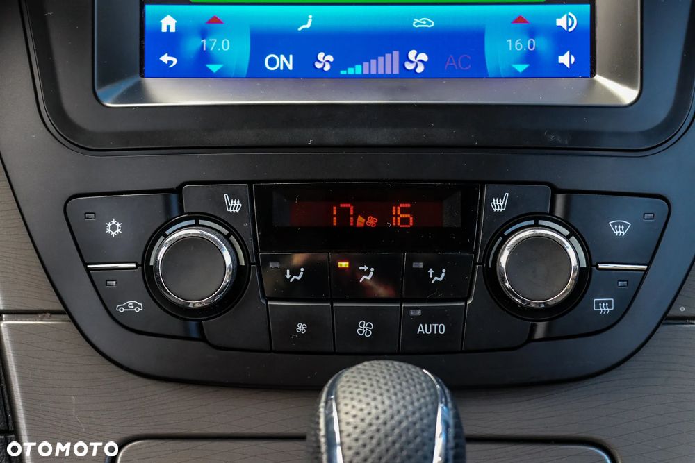 Opel Insignia 2.0 CDTI automatik Cosmo - 34